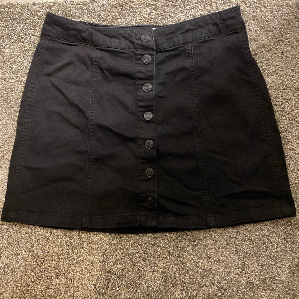 Mudd Black skirt